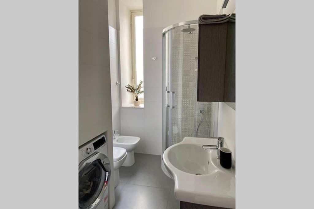 Central Modern Apartment Rome -Locazione Turistica- Екстер'єр фото
